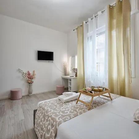 La Station Mestre Guest house *